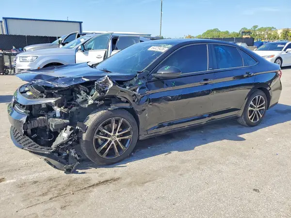3VWBX7BU8SM042507 2025 VOLKSWAGEN JETTA - Image 1