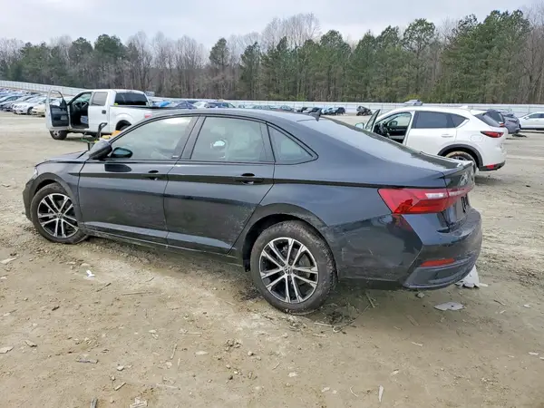 3VWBX7BU9SM099153 2025 VOLKSWAGEN JETTA - Image 2