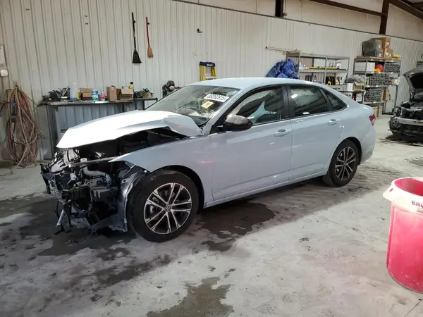 3VWBX7BUXSM002820 2025 VOLKSWAGEN JETTA - Image 1
