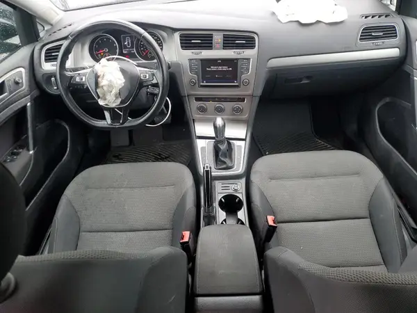 3VWC17AU0HM528910 2017 VOLKSWAGEN GOLF - Image 8