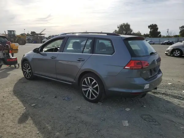 3VWC17AU2GM518474 2016 VOLKSWAGEN GOLF - Image 2