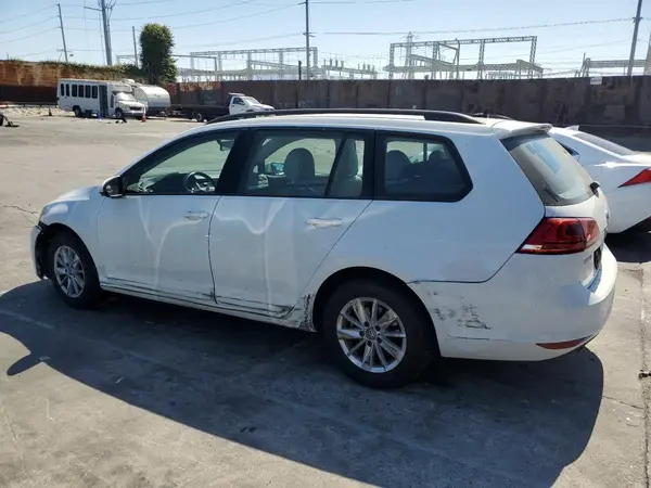 3VWC17AU3GM512554 2016 VOLKSWAGEN GOLF - Image 2