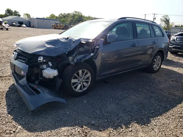 3VWC17AU3GM516930 2016 VOLKSWAGEN GOLF - Image 1