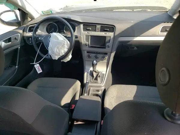 3VWC17AU3GM516930 2016 VOLKSWAGEN GOLF - Image 8