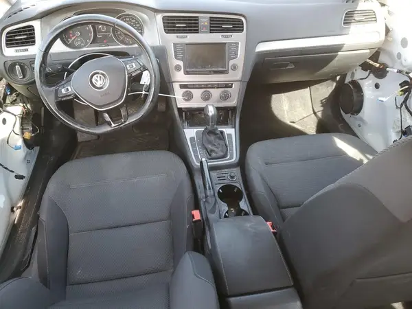 3VWC17AU3HM500938 2017 VOLKSWAGEN GOLF - Image 8