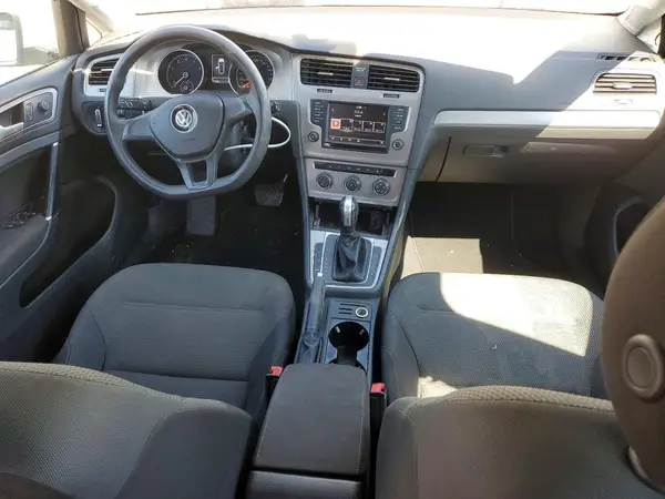 3VWC17AU3HM501166 2017 VOLKSWAGEN GOLF - Image 8