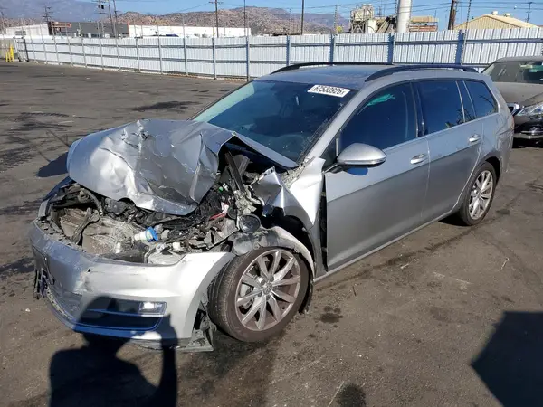 3VWC17AU3HM505041 2017 VOLKSWAGEN GOLF - Image 1