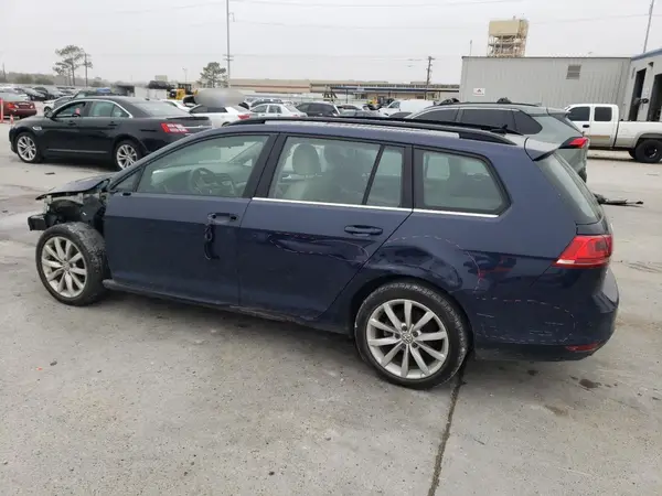 3VWC17AU4GM515527 2016 VOLKSWAGEN GOLF - Image 2