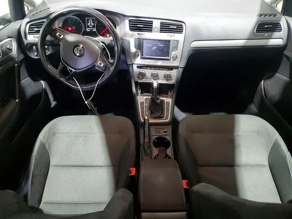 3VWC17AU5HM503310 2017 VOLKSWAGEN GOLF - Image 8