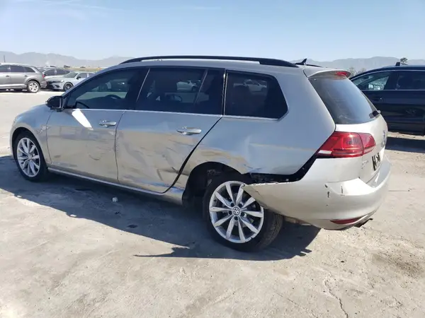 3VWC17AU5HM511987 2017 VOLKSWAGEN GOLF - Image 2