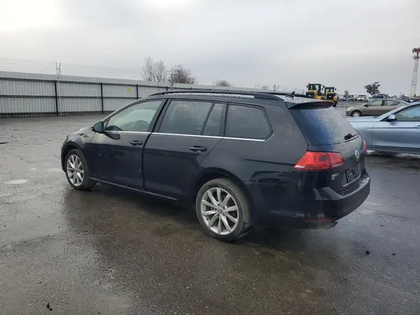 3VWC17AU6GM511074 2016 VOLKSWAGEN GOLF - Image 2