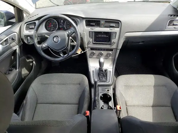 3VWC17AU8HM501843 2017 VOLKSWAGEN GOLF - Image 8