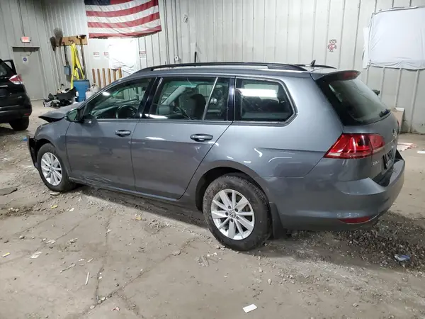 3VWC17AU9GM506063 2016 VOLKSWAGEN GOLF - Image 2