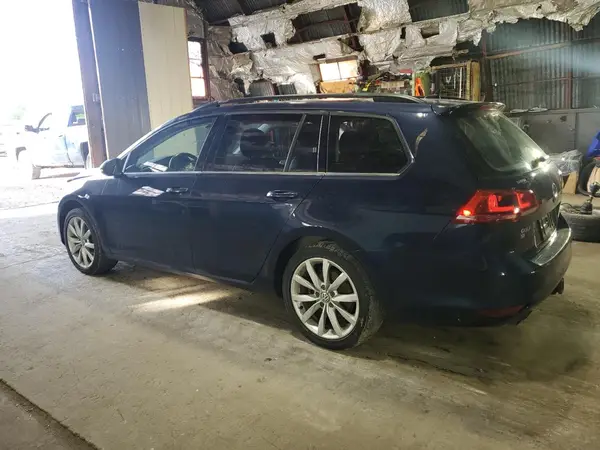 3VWC17AU9HM501673 2017 VOLKSWAGEN GOLF - Image 2