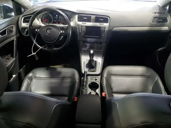 3VWC17AU9HM501673 2017 VOLKSWAGEN GOLF - Image 8