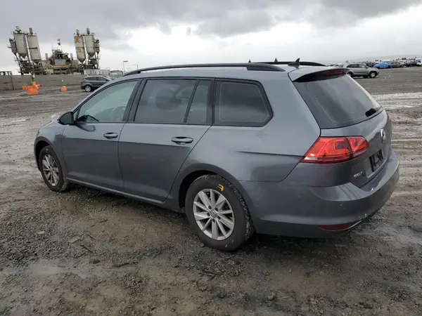 3VWC17AUXHM502394 2017 VOLKSWAGEN GOLF - Image 2