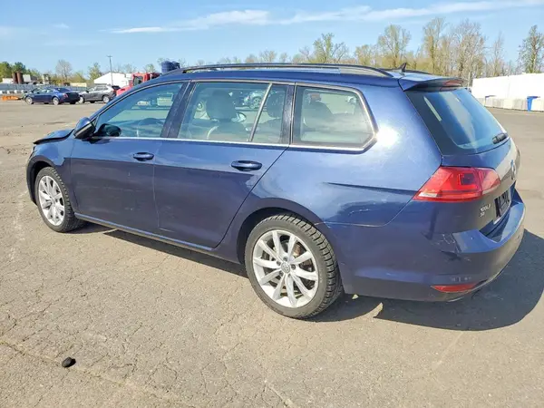 3VWC17AUXHM504081 2017 VOLKSWAGEN GOLF - Image 2