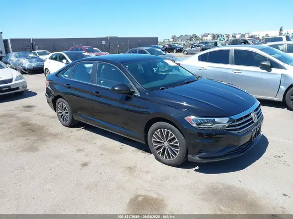 3VWC57BU0KM007230 2019 VOLKSWAGEN JETTA - Image 1