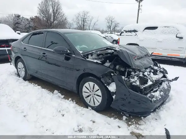 3VWC57BU0KM037196 2019 VOLKSWAGEN JETTA - Image 1