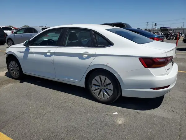 3VWC57BU0KM052202 2019 VOLKSWAGEN JETTA - Image 2