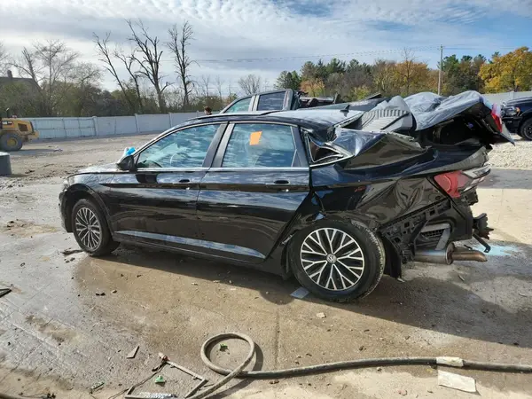 3VWC57BU0KM055424 2019 VOLKSWAGEN JETTA - Image 2
