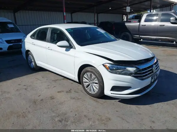3VWC57BU0KM056654 2019 VOLKSWAGEN JETTA - Image 1