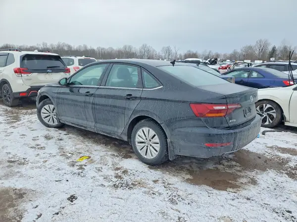 3VWC57BU0KM070019 2019 VOLKSWAGEN JETTA - Image 2