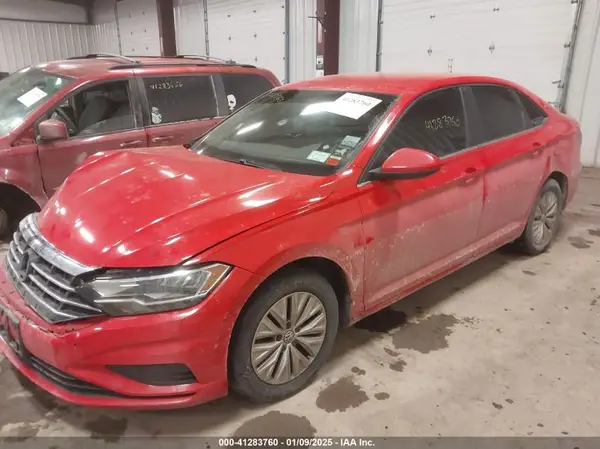 3VWC57BU0KM081005 2019 VOLKSWAGEN JETTA - Image 2