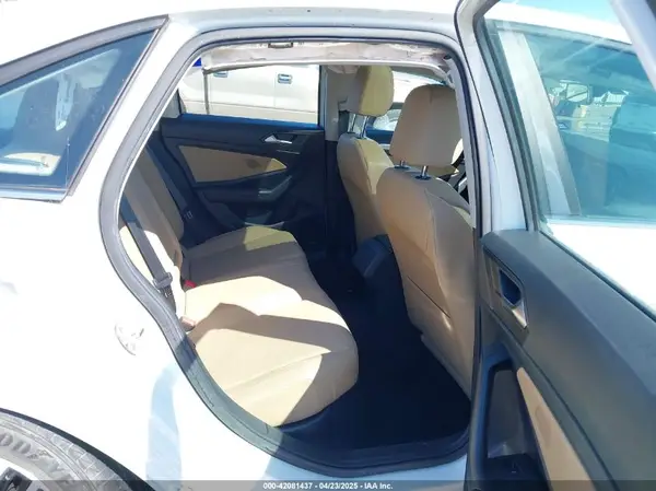 3VWC57BU0KM084096 2019 VOLKSWAGEN JETTA - Image 8