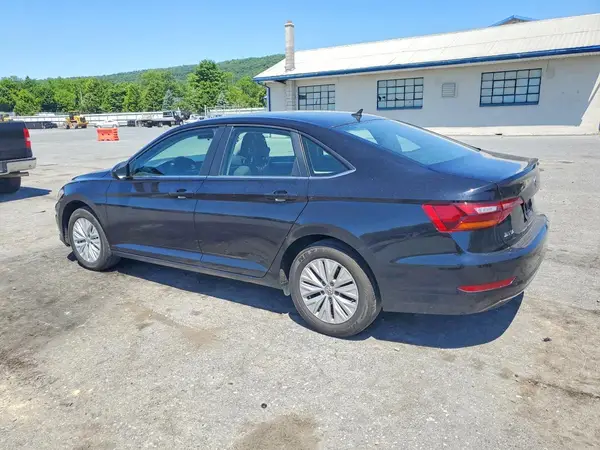 3VWC57BU0KM090268 2019 VOLKSWAGEN JETTA - Image 2