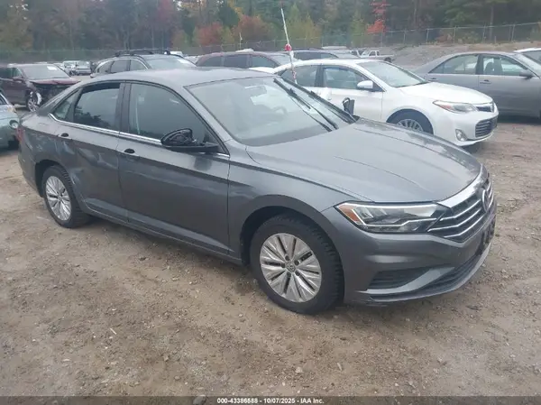 3VWC57BU0KM118389 2019 VOLKSWAGEN JETTA - Image 1