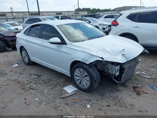 3VWC57BU0KM153661 2019 VOLKSWAGEN JETTA - Image 1