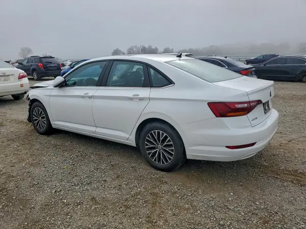 3VWC57BU0KM195201 2019 VOLKSWAGEN JETTA - Image 2
