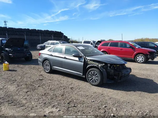 3VWC57BU0KM199975 2019 VOLKSWAGEN JETTA - Image 1