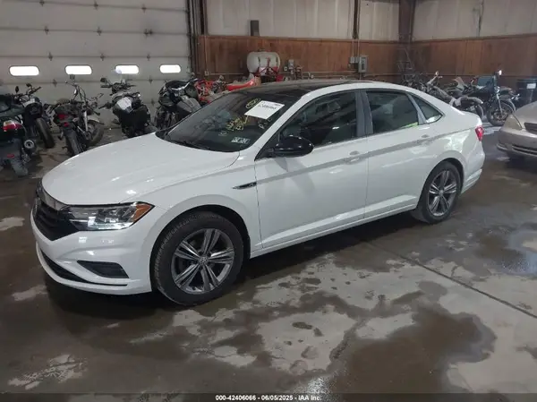 3VWC57BU0KM226799 2019 VOLKSWAGEN JETTA - Image 2