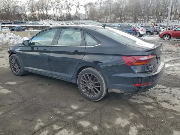 3VWC57BU0KM232263 2019 VOLKSWAGEN JETTA - Image 2
