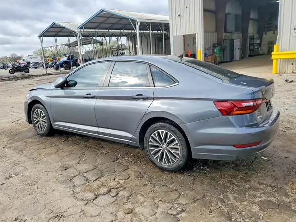 3VWC57BU0KM241447 2019 VOLKSWAGEN JETTA - Image 2