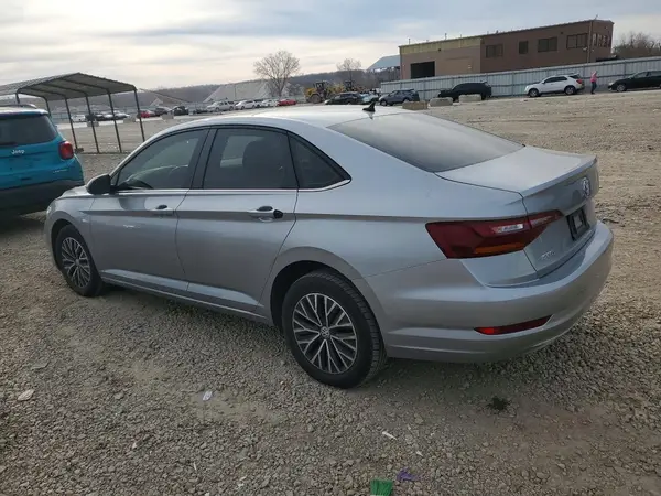 3VWC57BU0KM260810 2019 VOLKSWAGEN JETTA - Image 2