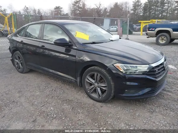 3VWC57BU0LM088621 2020 VOLKSWAGEN JETTA - Image 1