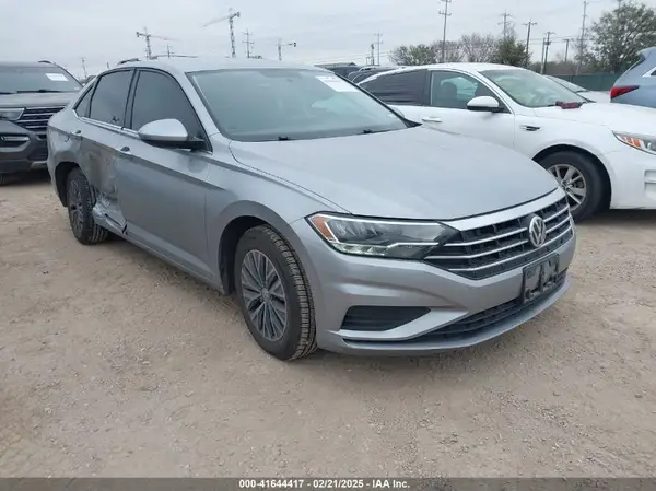 3VWC57BU0MM018103 2021 VOLKSWAGEN JETTA - Image 1