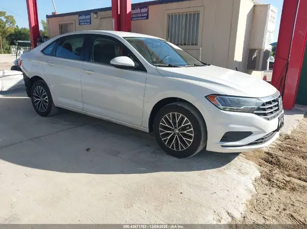 3VWC57BU0MM045012 2021 VOLKSWAGEN JETTA - Image 1
