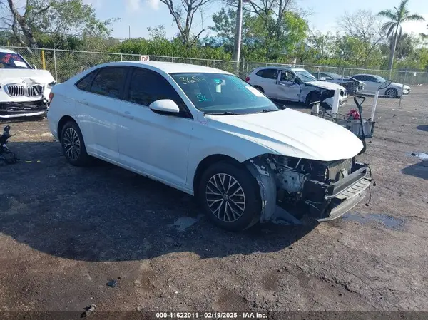 3VWC57BU0MM046919 2021 VOLKSWAGEN JETTA - Image 1