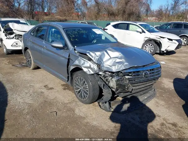 3VWC57BU0MM055619 2021 VOLKSWAGEN JETTA - Image 1