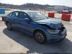 3VWC57BU1KM017717 2019 VOLKSWAGEN JETTA