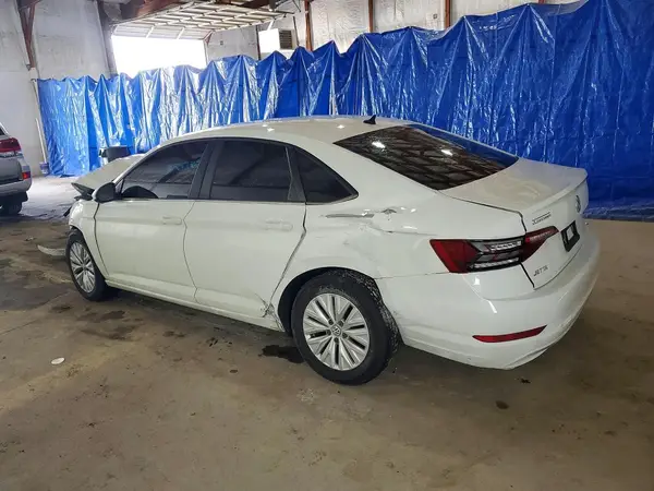 3VWC57BU1KM017930 2019 VOLKSWAGEN JETTA - Image 2