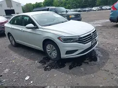 3VWC57BU1KM025803 2019 VOLKSWAGEN JETTA