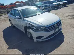 3VWC57BU1KM027678 2019 VOLKSWAGEN JETTA