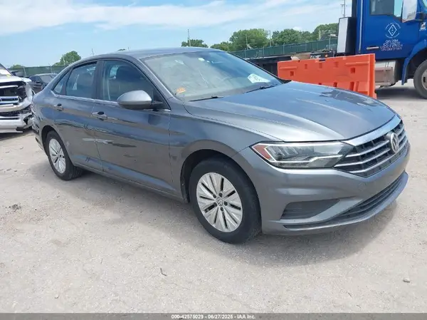 3VWC57BU1KM036574 2019 VOLKSWAGEN JETTA - Image 1