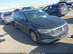 3VWC57BU1KM047476 2019 VOLKSWAGEN JETTA