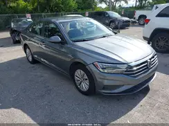 3VWC57BU1KM053231 2019 VOLKSWAGEN JETTA